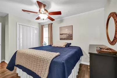 219 S Shanks Street, Clute, TX 77531 - Photo 25