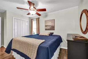 219 S Shanks St, Clute, TX 77531 - Photo 25