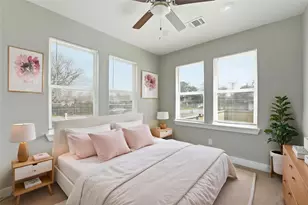 5715 Enid St, Houston, TX 77009 - Photo 17