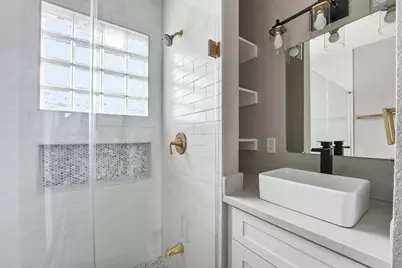 5715 Enid Street, Houston, TX 77009 - Photo 19