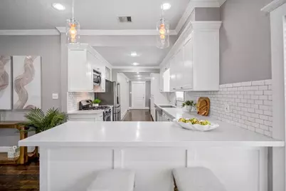 829 E 27th Street, Houston, TX 77009 - Photo 7