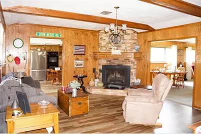 317 Hickory Drive E, Livingston, TX 77351 - Photo 5