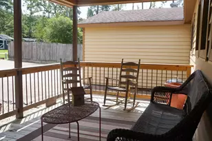 317 Hickory Dr E, Livingston, TX 77351 - Photo 3