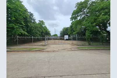 3330 Kilgore Street, Houston, TX 77021 - Photo 3