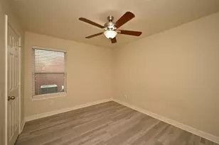 1506 York Creek Dr, Houston, TX 77014 - Photo 21