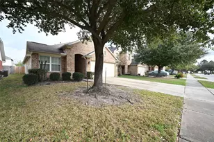 1506 York Creek Dr, Houston, TX 77014 - Photo 5