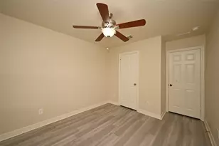 1506 York Creek Dr, Houston, TX 77014 - Photo 19