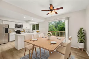 12 S Cypress Pine Dr, The Woodlands, TX 77381 - Photo 17