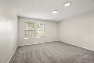 12 S Cypress Pine Dr, The Woodlands, TX 77381 - Photo 29