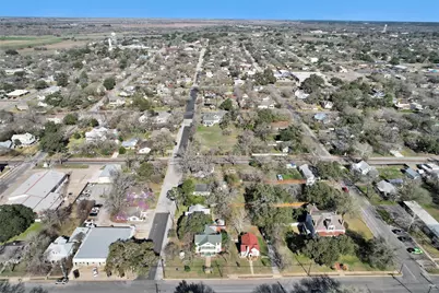 311 E Colorado Street, La Grange, TX 78945 - Photo 29