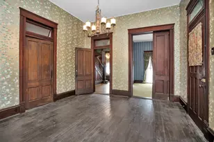 311 E Colorado St, La Grange, TX 78945 - Photo 9