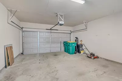 209 E Summerhaze Circle, The Woodlands, TX 77382 - Photo 29