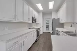 209 E Summerhaze Circle, Spring, TX 77382 - Photo 3