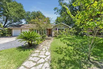 5154 Beechnut St, Houston, TX 77096 - Photo 1