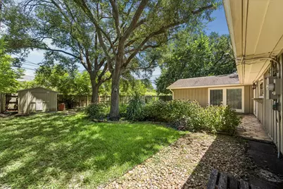 5154 Beechnut St, Houston, TX 77096 - Photo 23