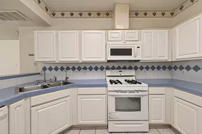 15903 Timber Chase Drive, Houston, TX 77082 - Photo 21