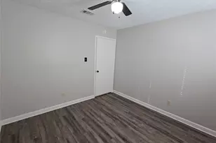 10935 Indian Vista Dr, Houston, TX 77064 - Photo 11