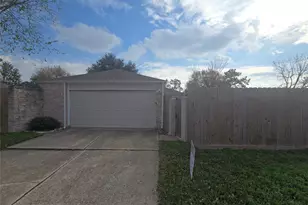 10935 Indian Vista Dr, Houston, TX 77064 - Photo 1