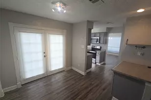 10935 Indian Vista Dr, Houston, TX 77064 - Photo 9