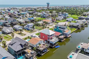 22112 Yoakum Dr, Galveston, TX 77554 - Photo 49