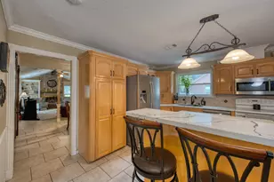 54 Royal Oak Cir, Lake Jackson, TX 77566 - Photo 17