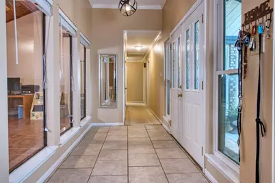 54 Royal Oak Circle, Lake Jackson, TX 77566 - Photo 3