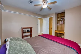 54 Royal Oak Cir, Lake Jackson, TX 77566 - Photo 25