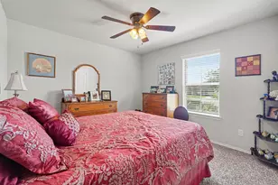 2403 Divot Ln, Navasota, TX 77868 - Photo 11