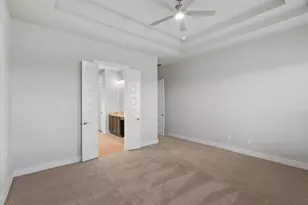 203 Upland Dr, Waller, TX 77484 - Photo 11