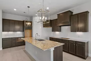 203 Upland Dr, Waller, TX 77484 - Photo 5