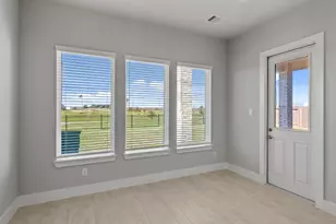 203 Upland Dr, Waller, TX 77484 - Photo 9