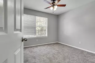 4430 Echo Falls Dr, Houston, TX 77345 - Photo 29