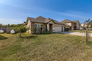 12243 N Chestnut Hls Dr, Conroe, TX 77303 - Photo 3