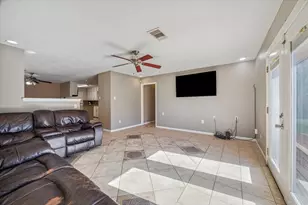 4908 Holly Park Dr, Pasadena, TX 77505 - Photo 17