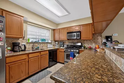 2022 Spinnaker Drive, League City, TX 77573 - Photo 11