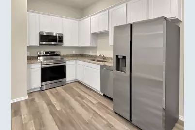 11593 Persimmon Street, Willis, TX 77318 - Photo 5