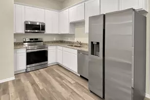 11593 Persimmon St, Willis, TX 77318 - Photo 5