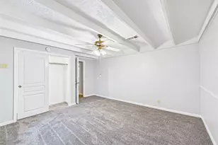 511 Treasure Dr, Liverpool, TX 77577 - Photo 43