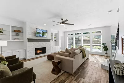 134 Quiet Oak Circle, The Woodlands, TX 77381 - Photo 11