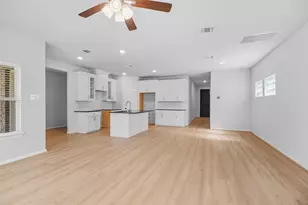 2015 Gardenia Ct, Sugar Land, TX 77498 - Photo 11