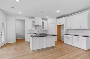 2015 Gardenia Ct, Sugar Land, TX 77498 - Photo 17