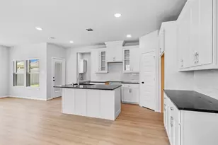 2015 Gardenia Ct, Sugar Land, TX 77498 - Photo 19