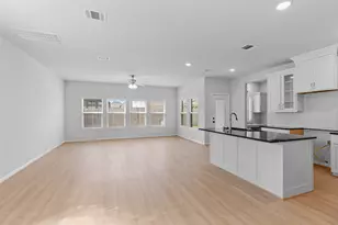 2015 Gardenia Ct, Sugar Land, TX 77498 - Photo 9