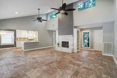 811 Castle Hill Trail, Kingwood, TX 77339 - Photo 7