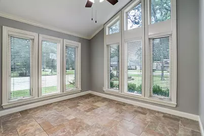 811 Castle Hill Trail, Kingwood, TX 77339 - Photo 9