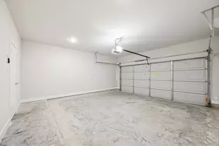 8664 Easthaven Blvd, Houston, TX 77075 - Photo 15