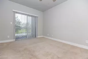 19100 N Glenwest Dr, Friendswood, TX 77546 - Photo 15