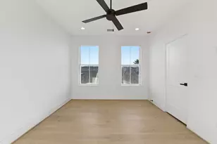 2212 Lou Ellen Ln, Houston, TX 77018 - Photo 39