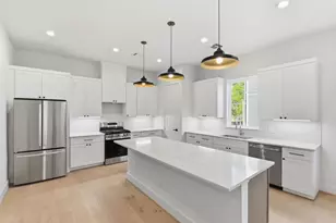 2212 Lou Ellen Ln, Houston, TX 77018 - Photo 13