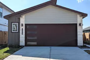 12808 Tokenhouse Ln, Houston, TX 77047 - Photo 1